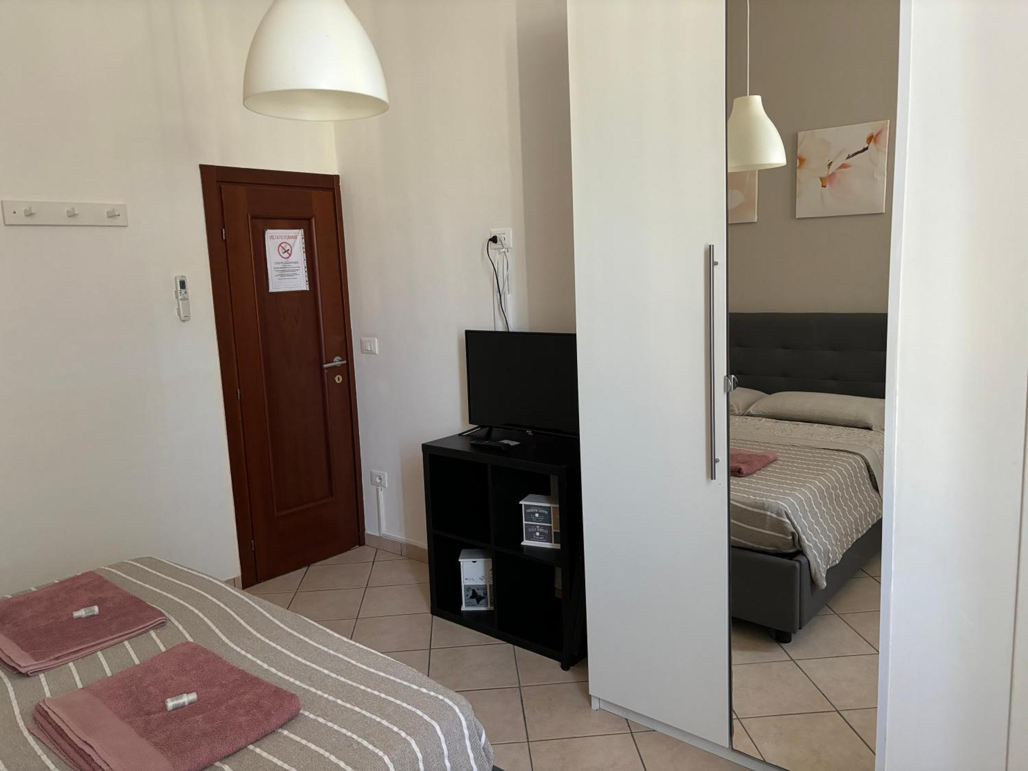 Affittacamere Home&Stazione Bologna Exterior photo
